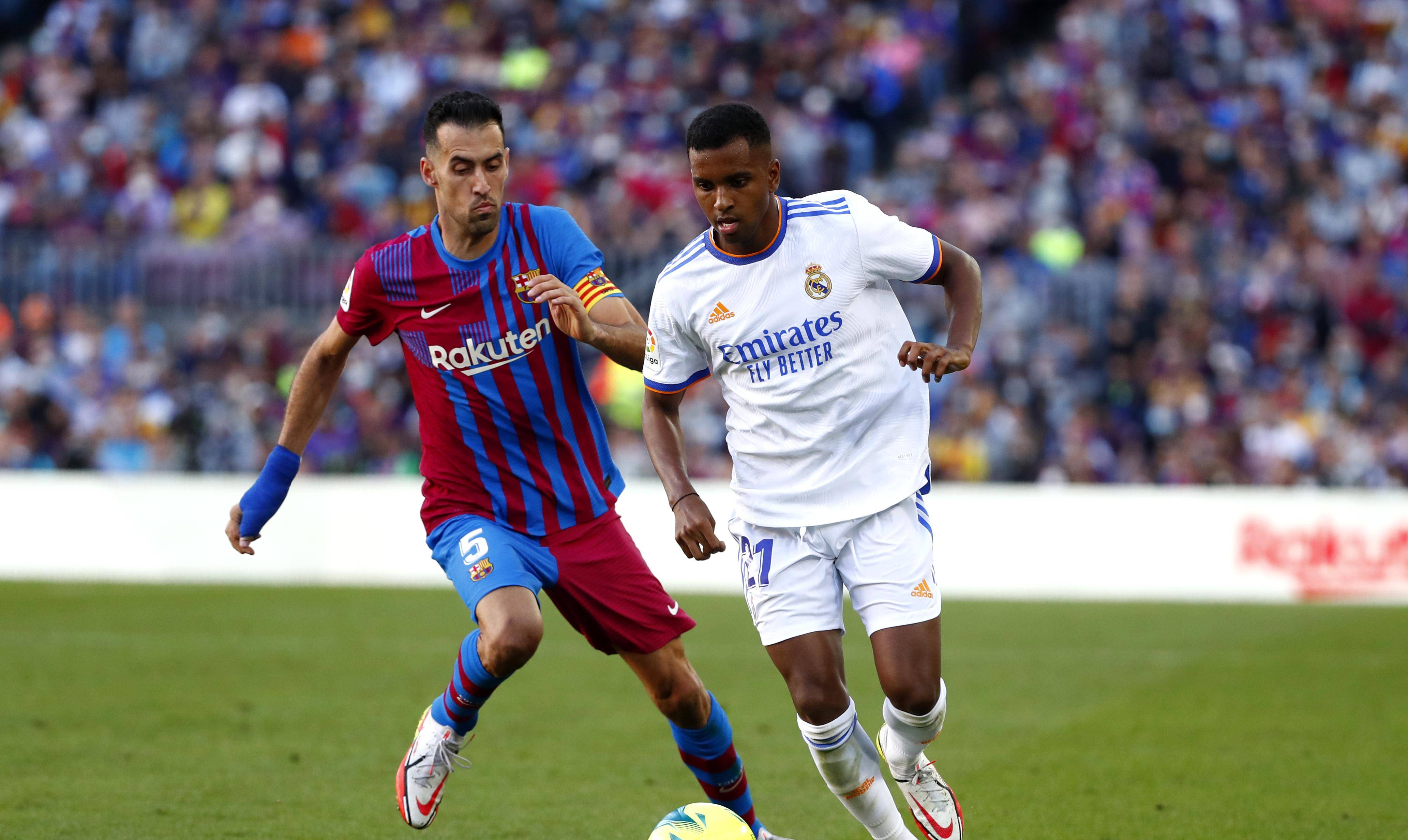 开云注册包含关键时刻瓦伦西亚复出首秀——国王杯节点到来，话题不断，临场指挥获称赞的词条