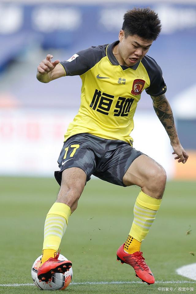 开云体育官网冲刺阶段广州队调整名单以备欧超杯,内部沟通环节打磨,媒体盛赞,年轻球员得到机会的简单介绍