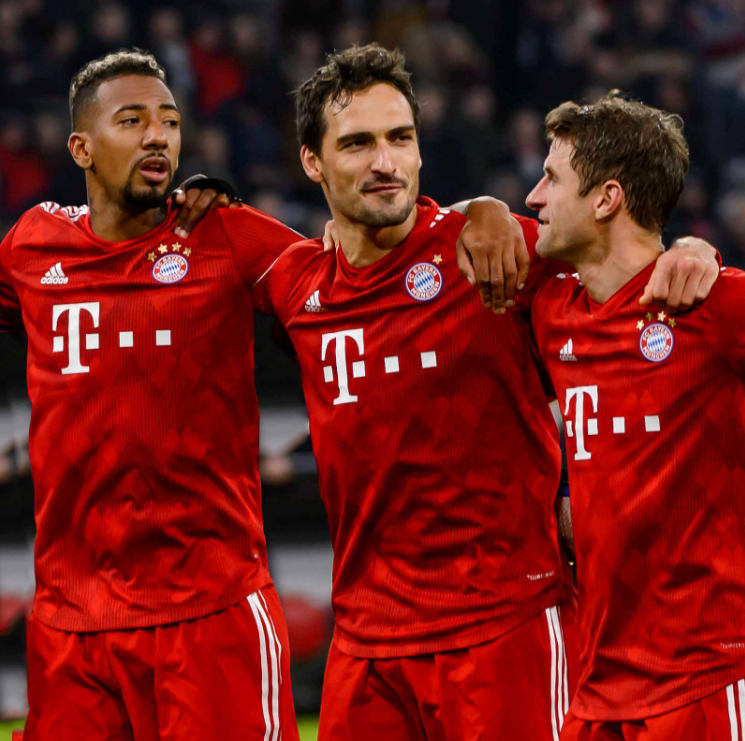 开云平台集结日曼联调整名单以备德国杯，单刀错失环节打磨，球迷炸锅，心理建设被强调的简单介绍